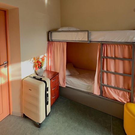 Demeevsky Hostel Kiev Luaran gambar