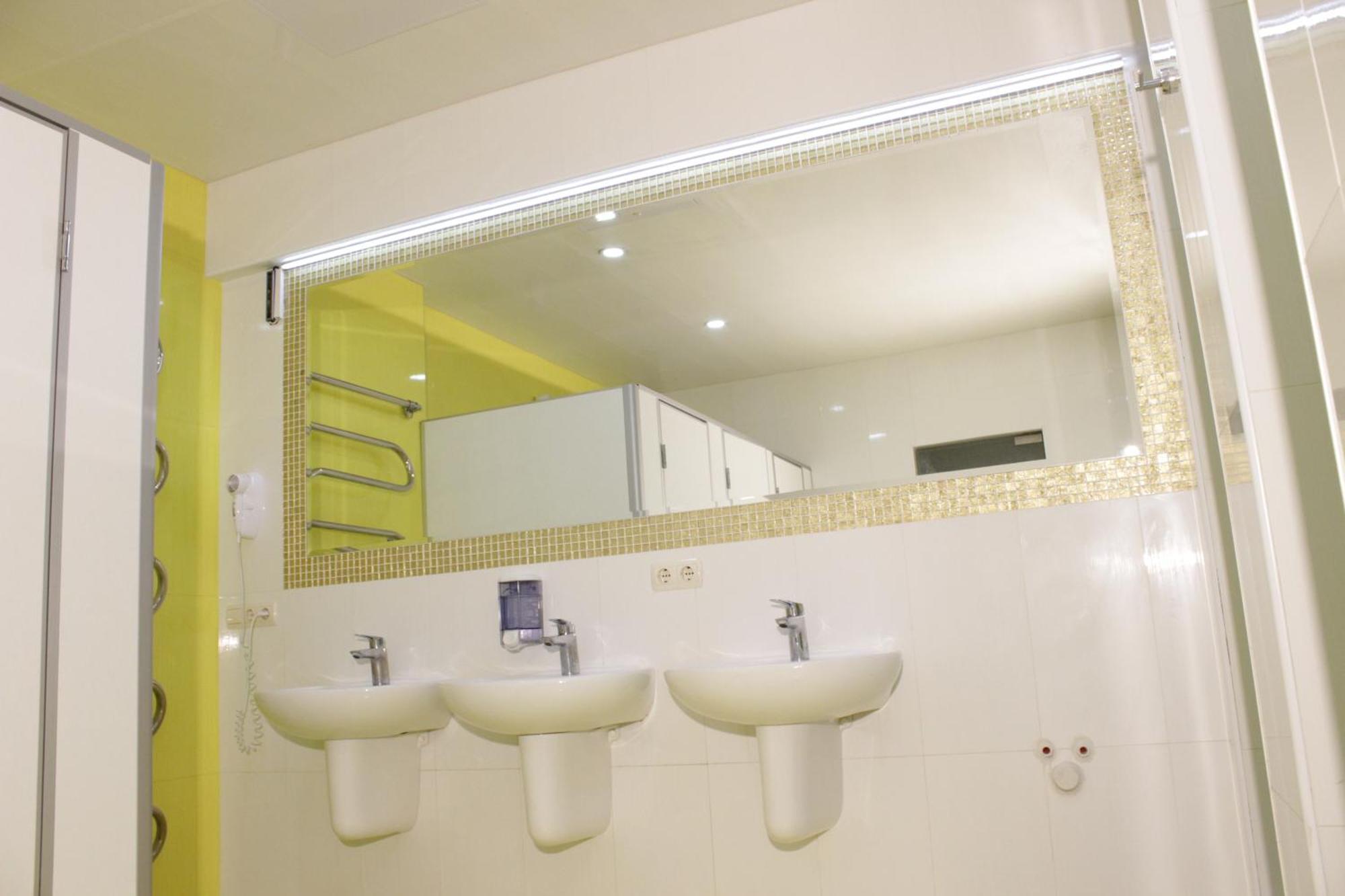 Demeevsky Hostel Kiev Luaran gambar