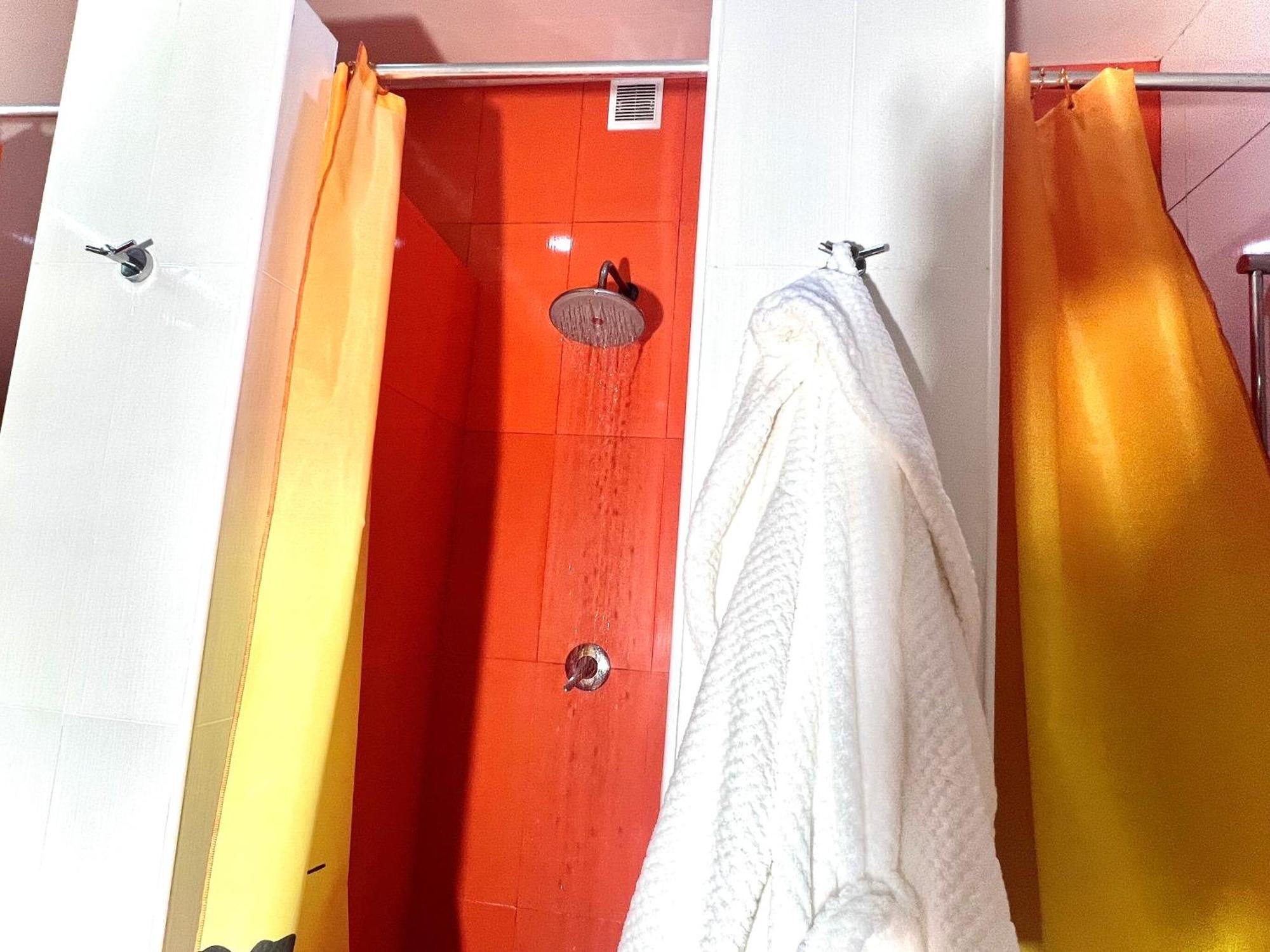 Demeevsky Hostel Kiev Luaran gambar