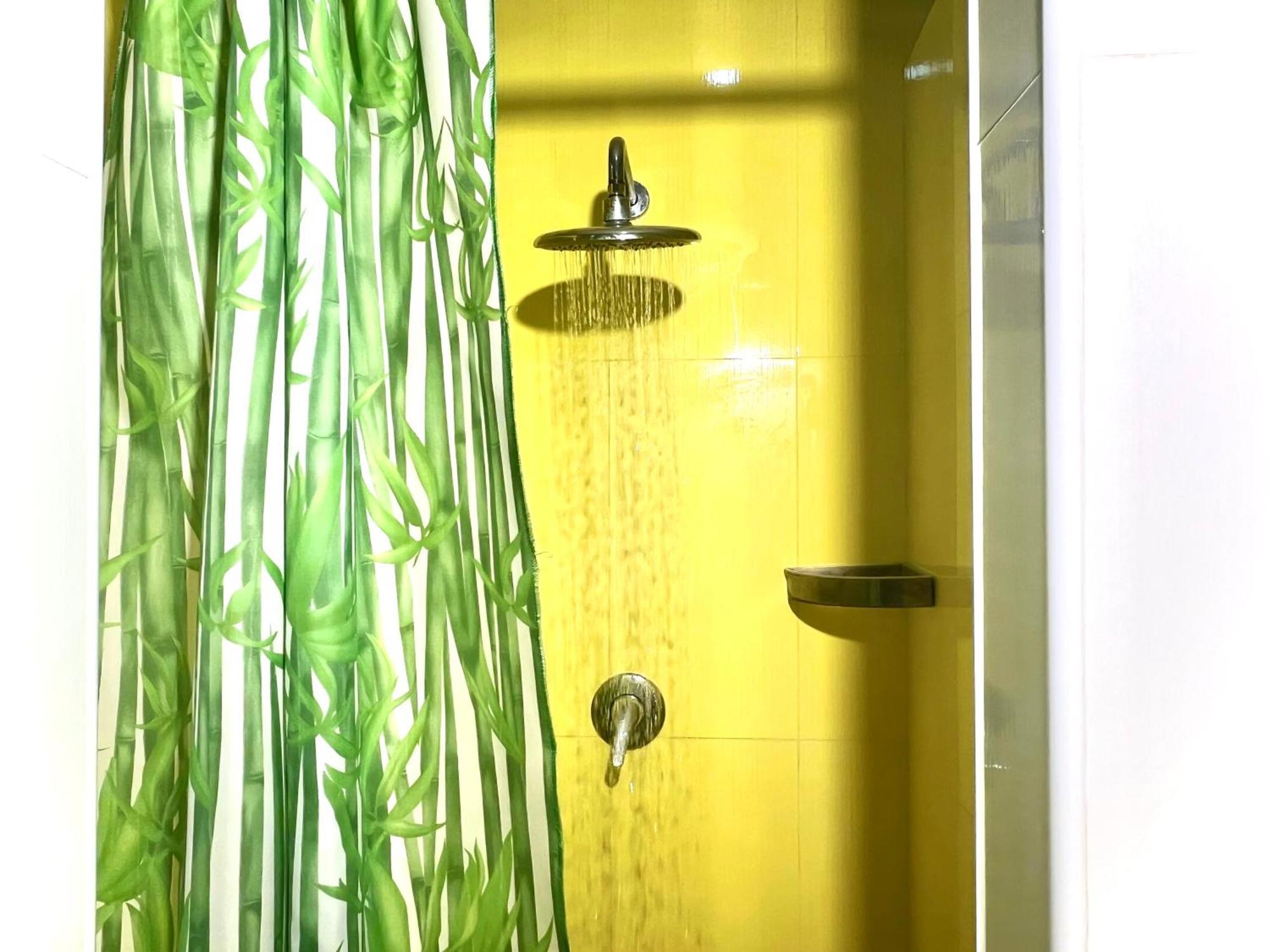 Demeevsky Hostel Kiev Luaran gambar