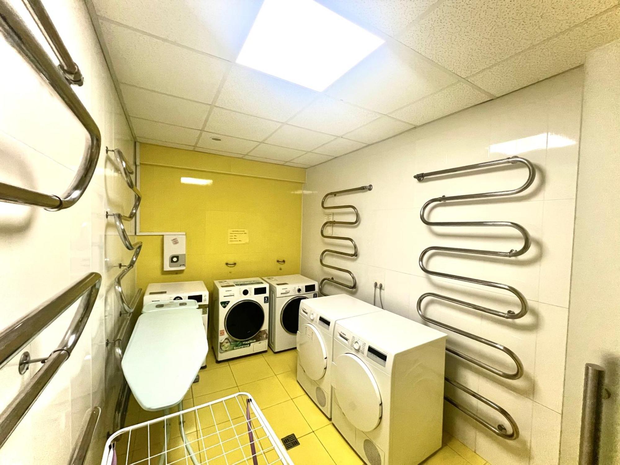 Demeevsky Hostel Kiev Luaran gambar